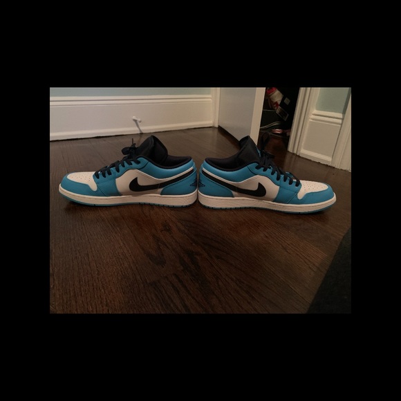 Dunks Nike Air Jordan 1 Low UNC White Blue Obsidian 553558-144 Men's 12.5 RARE. - Picture 4 of 5